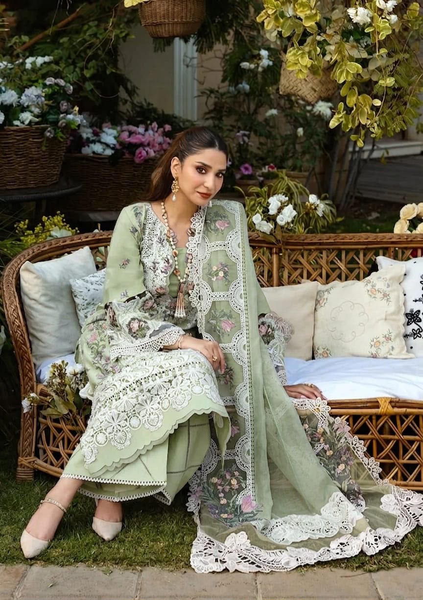 Women’s Luxury Fancy Suit – Elegant & Stylish Collection ELAAF-1005