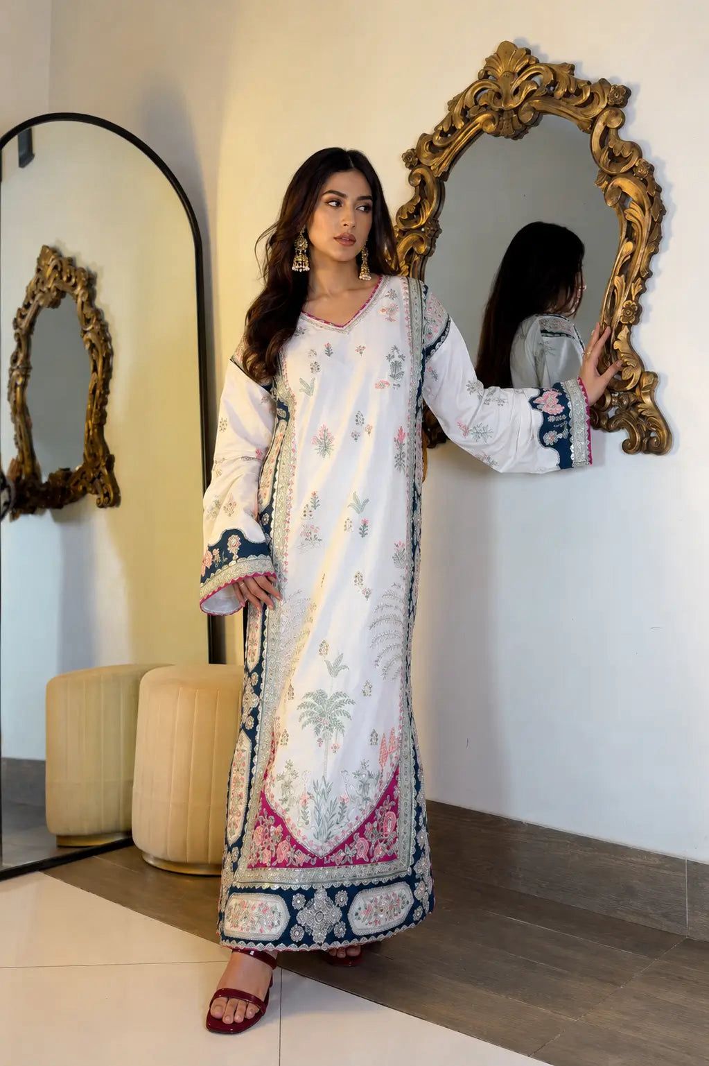 👑 Ethnic Luxury Silk 2026: Heavy Embroidered 3-Piece Ensemble! ✨