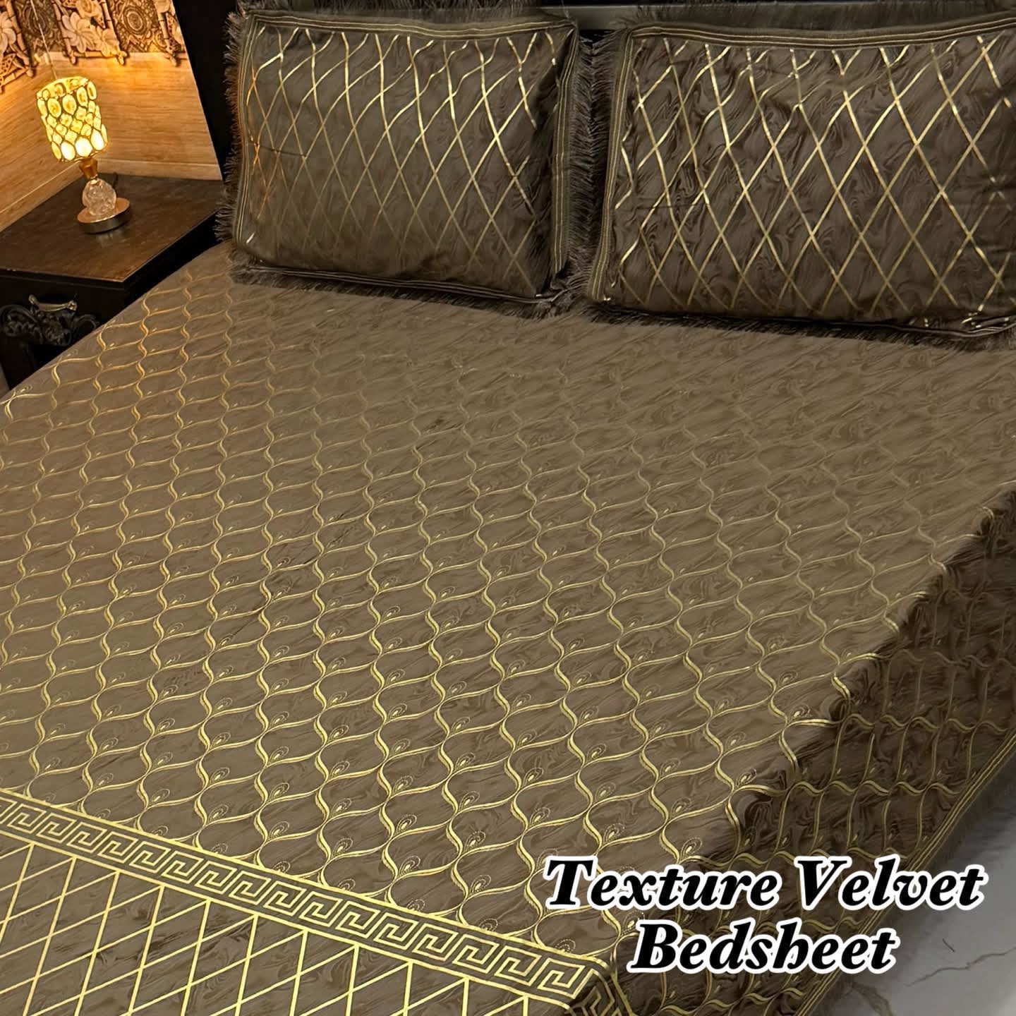 Luxury Texture Velvet Bedsheet Set – Elegant Black & Golden Premium Design