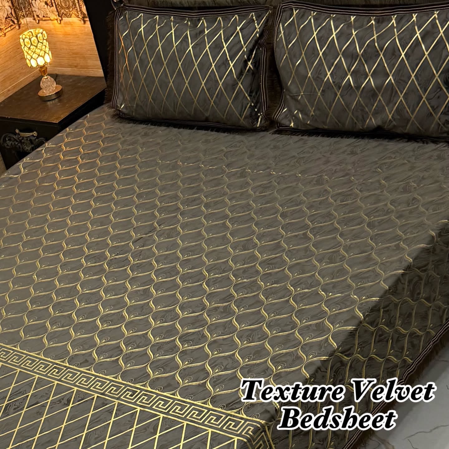 Luxury Texture Velvet Bedsheet Set – Elegant Black & Golden Premium Design