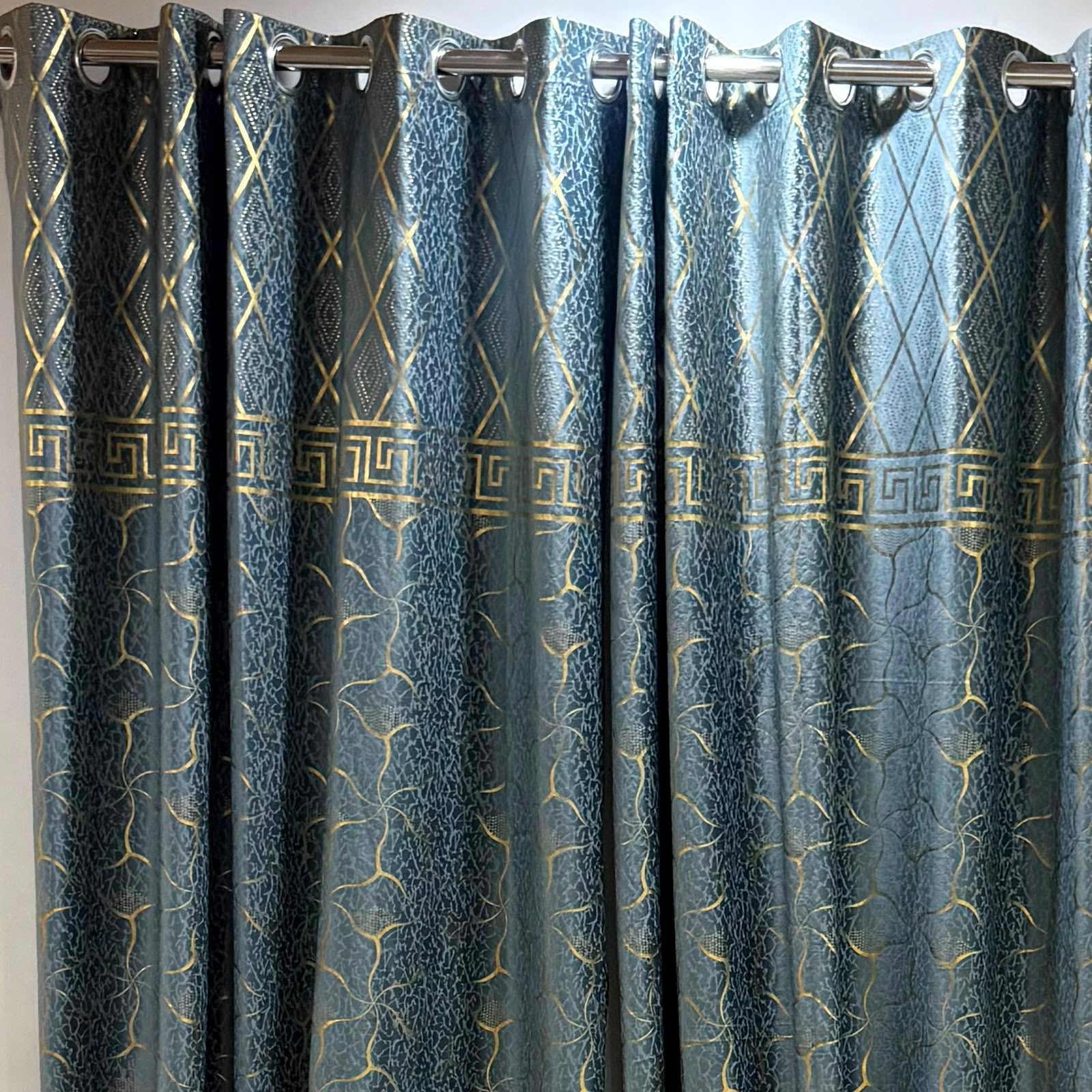 Luxury Black & Golden Velvet Curtains – Premium Jacquard Design with Elegant Border