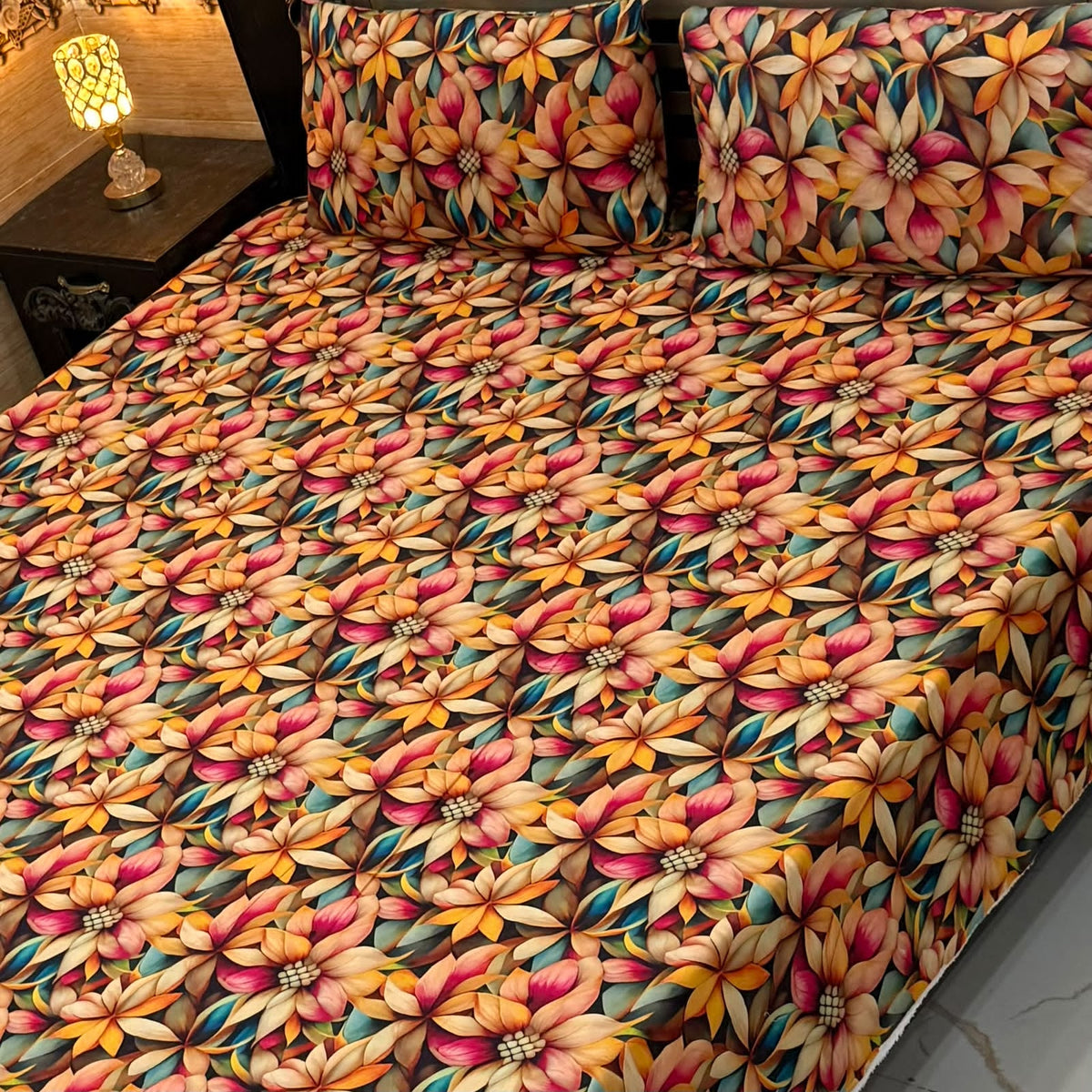 Luxury Floral Printed Bedsheet Set – Elegant 3D Rose & Daisy Design