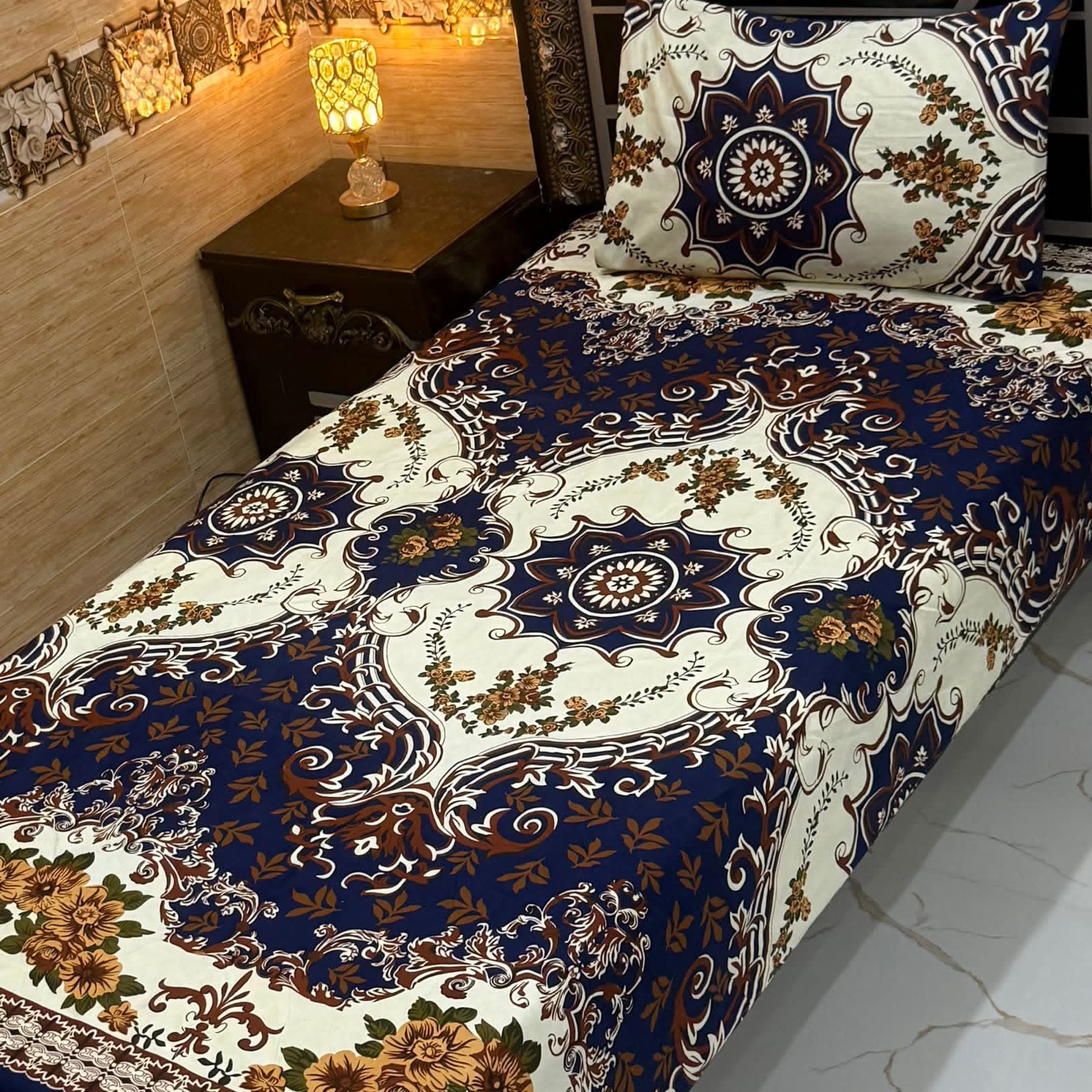 3D Crystal King Size Bedsheet Set – Luxury Medallion Print with Matching Pillow Covers