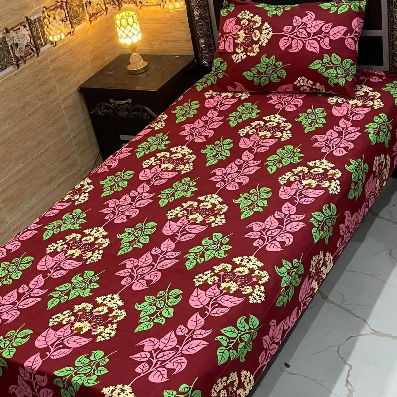 3D Crystal King Size Bedsheet Set – Luxury Medallion Print with Matching Pillow Covers