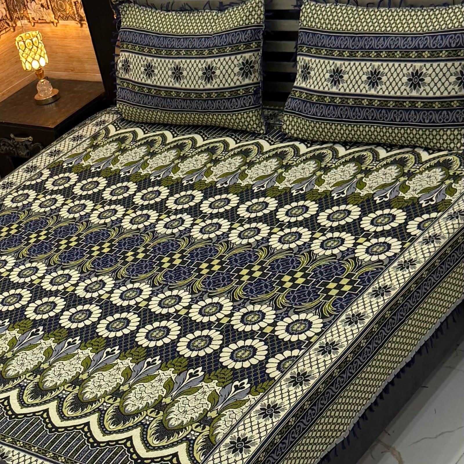 Luxury Traditional Floral Bedsheet Set – Premium Printed Design with Matching Pillow Covers