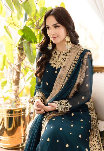 Asim Jofa Chiffon Collection – Sequinned Embroidered Shirt, Dupatta & Trouser
